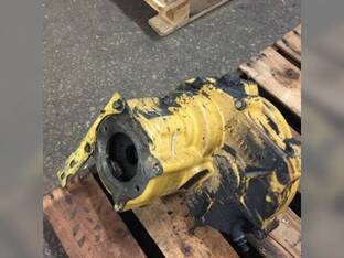 Used Gearbox Assembly - With Dipstick Ports - Left Hand fits New Holland L865 LS180 LS190 LX865 LX885 9829562 86556522 86538527 36506557