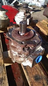 Mohrlang Spreader Hyd Pumps USED
